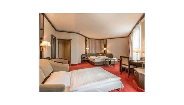 Hotel Monopol poza 8