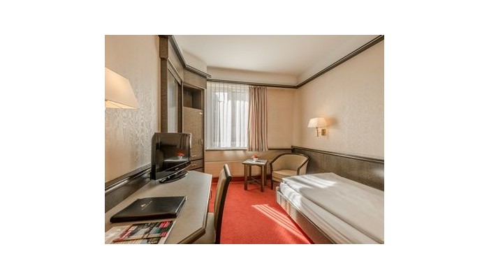 Hotel Monopol poza 9