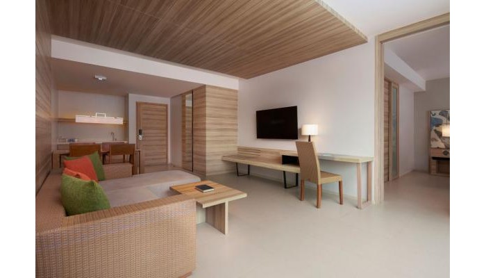 Le Meridien Phuket Mai Khao Beach Resort poza 10