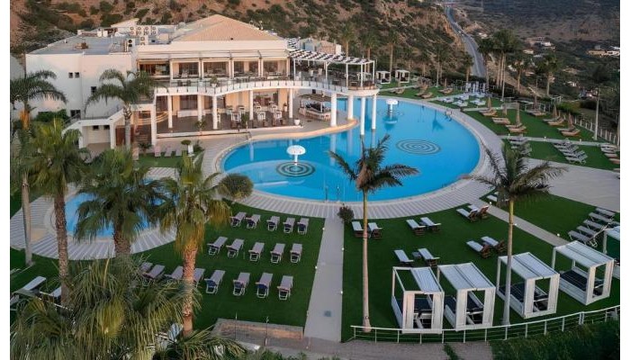 The Noverian Scenic Hilltop Villa Resort & Spa poza 0