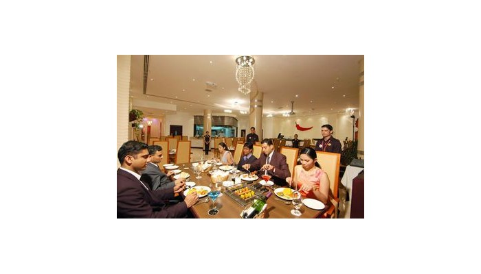 Hotel Ramee International poza 5