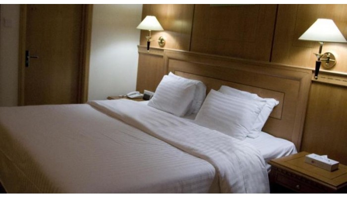 Swiss International Palace Hotel ¿ Manama poza 3