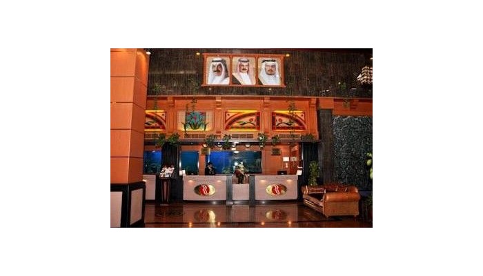 Swiss International Palace Hotel ¿ Manama poza 2