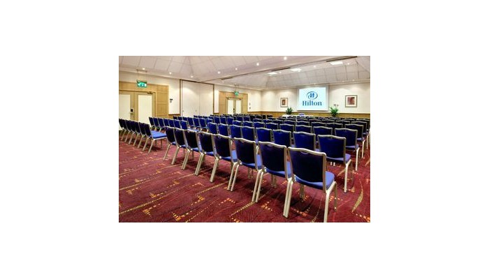 Hotel Hilton Airport poza 8