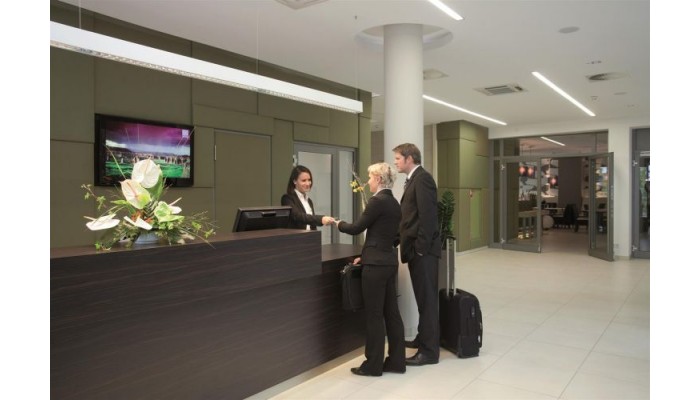 Best Western Plus Hotel Lanzcarre poza 3