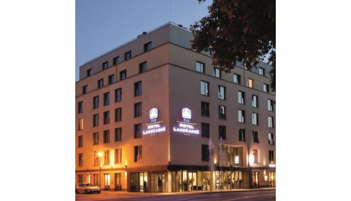 Best Western Plus Hotel Lanzcarre poza 0