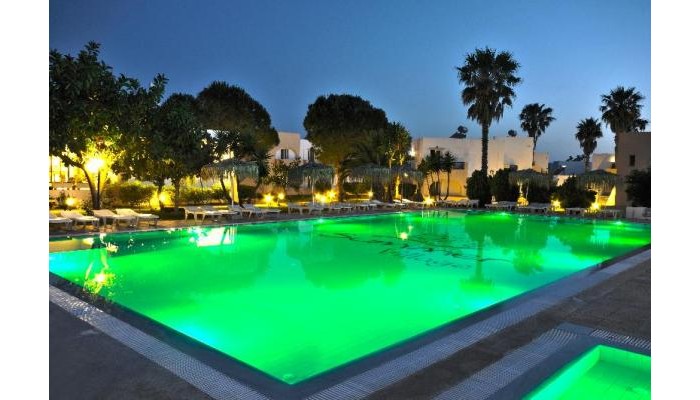 Summer Village poza 6