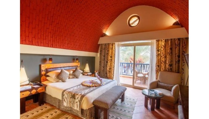 Carols Beau Rivage Hotel poza 1