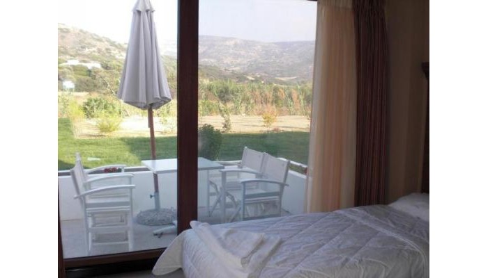 Valley Village poza 6