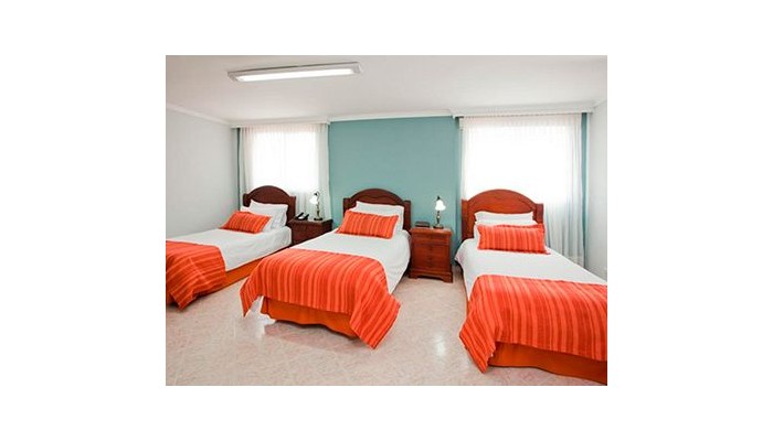 Lukas Hotel poza 3