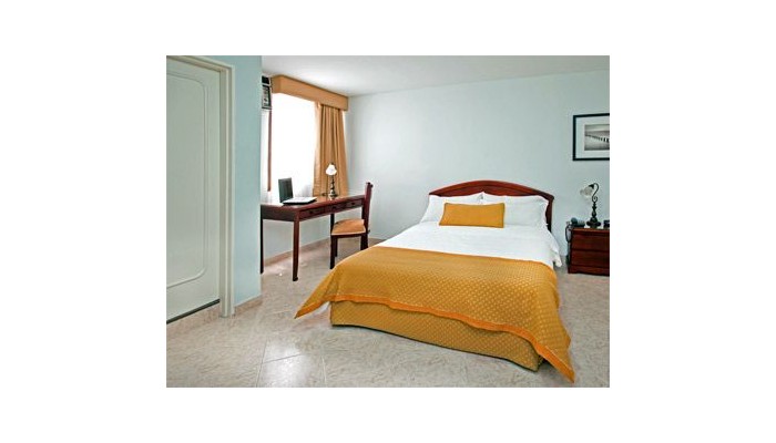 Lukas Hotel poza 5