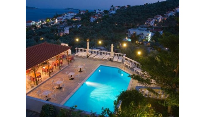 Fengeros Village poza 29