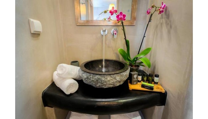 Vila White Harmony Suites poza 11