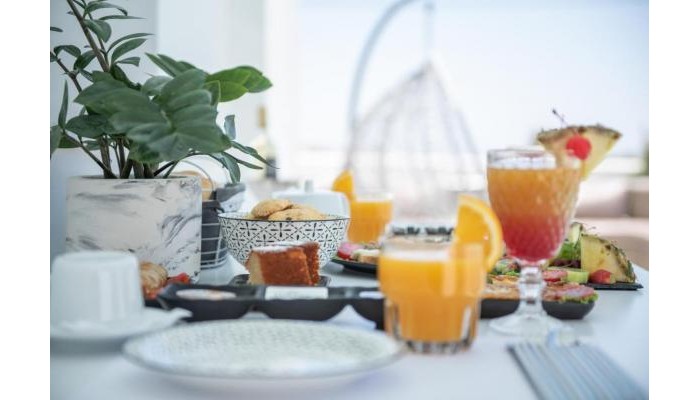 Vila White Harmony Suites poza 13