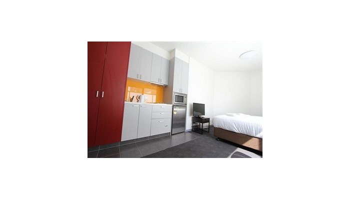 Alston Apartments poza 6