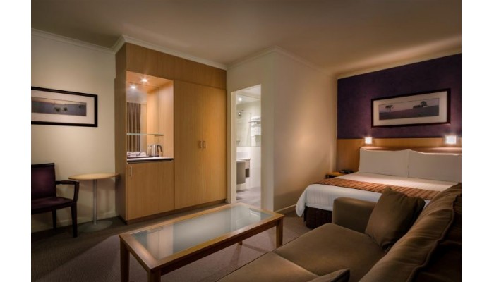 Hotel Best Western Plus Travel Inn poza 11