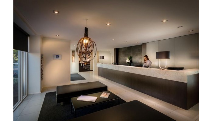 Hotel Best Western Plus Travel Inn poza 4