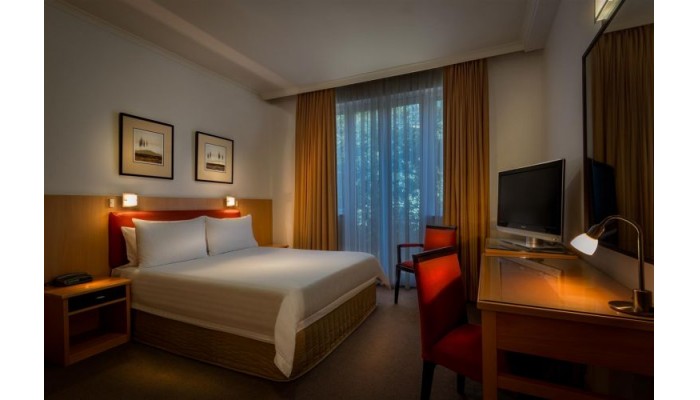 Hotel Best Western Plus Travel Inn poza 8