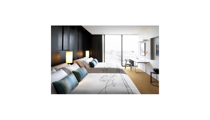 Hotel Crown Metropol poza 2