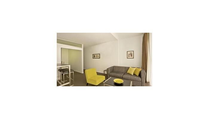 Hotel Mantra 100 Exhibition poza 9