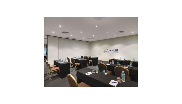 Hotel Oaks On Collins poza 1