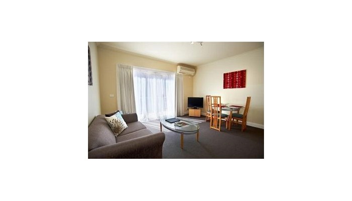 Hotel Quest On St Kilda Road poza 7