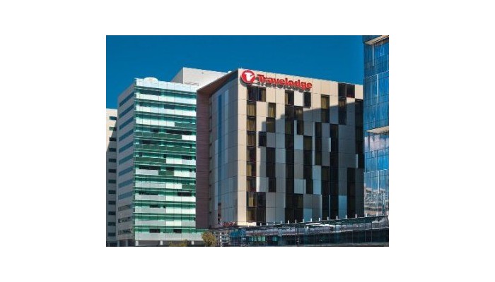 Hotel Travelodge Docklands Melbourne poza 1