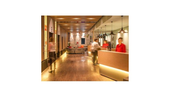 Ibis Melbourne Hotels And Apar poza 2