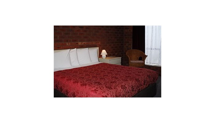 Melton Motor Inn & Apartments poza 5