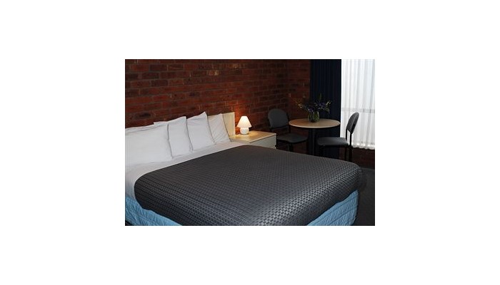 Melton Motor Inn & Apartments poza 6