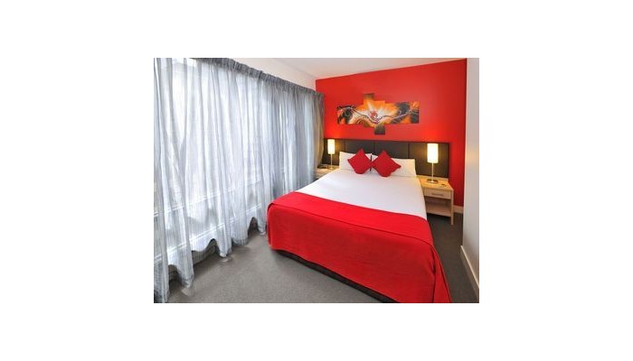 Metro Apartments poza 5