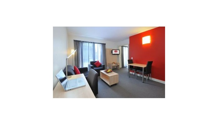 Metro Apartments poza 2