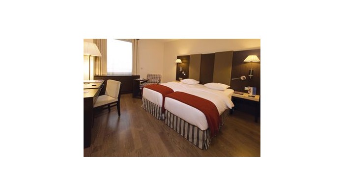 Hotel Nh Airport poza 6