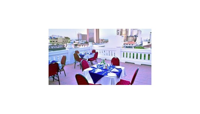 Hotel Sentrim Castle poza 6