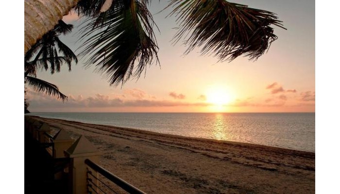 Neptune Beach Resort poza 20