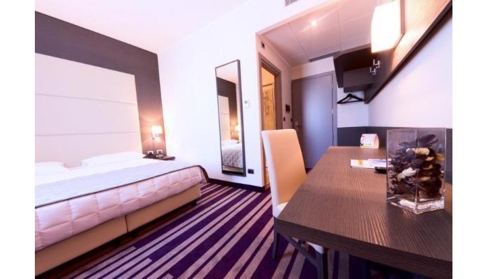 Quality Hotel Green Palace poza 7