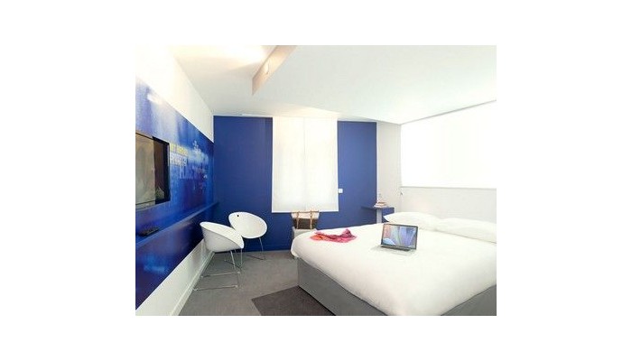 Hotel Ibis Styles Vannes Gare Centre poza 4