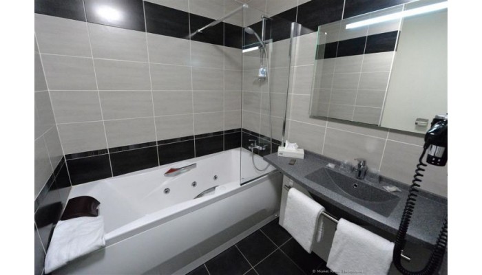 Hotel Kyriad Auray poza 8