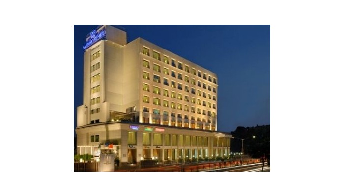 Hotel Grand Sarovar Premiere poza 2