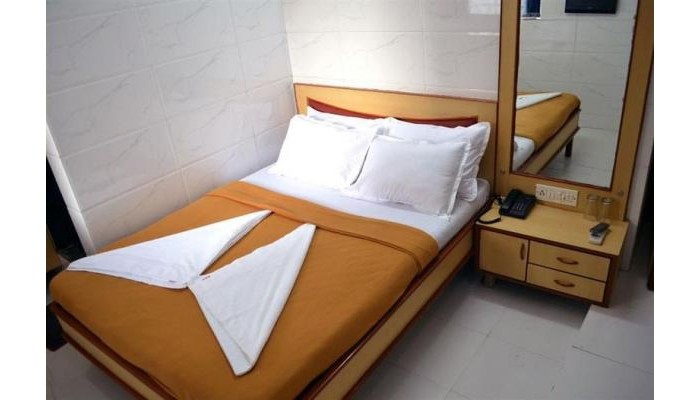 Hotel New Deepak poza 0