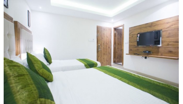 Hotel Treebo Amber International poza 5