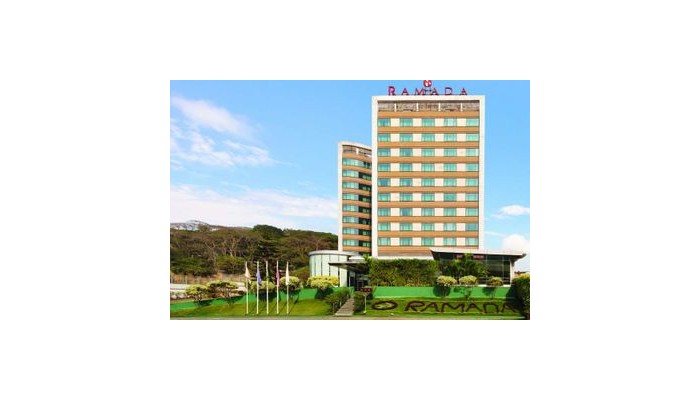 Ramada Powai Hotel & Conventio poza 0