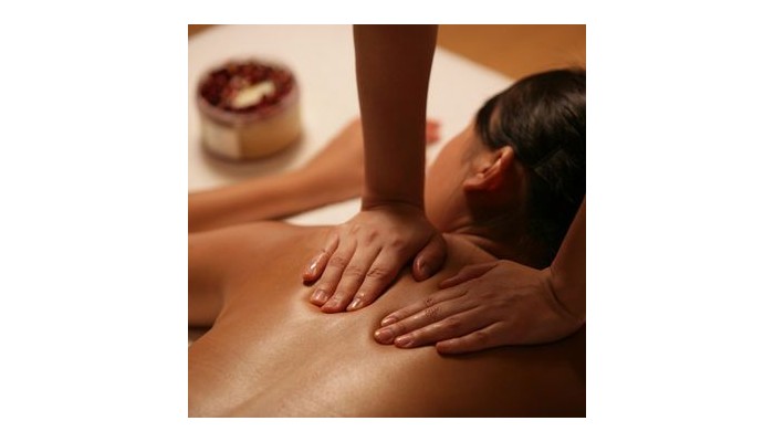 The Emerald Hotel & Service Ap poza 5