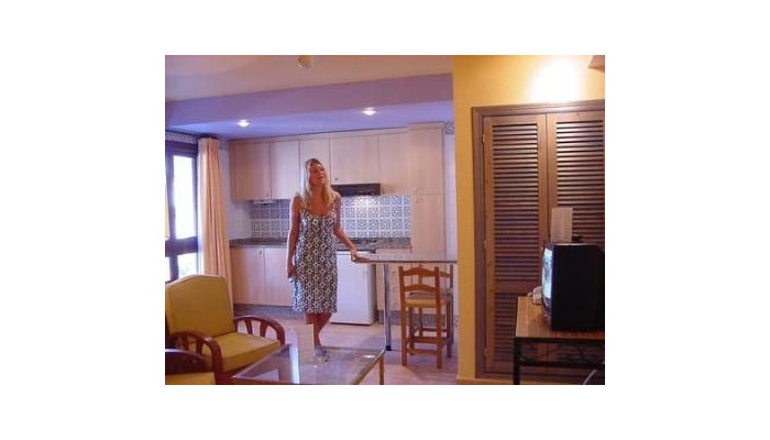 Aparthotel Londres poza 6