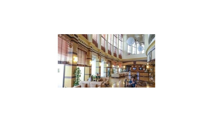 Hotel Golden Tulip Seeb Muscat poza 2