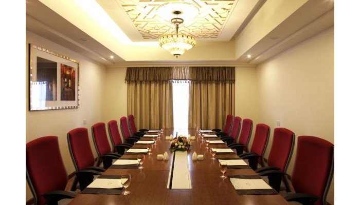 The Platinum Hotel poza 4