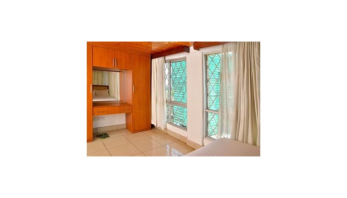 Diamond Plaza Apartments poza 8