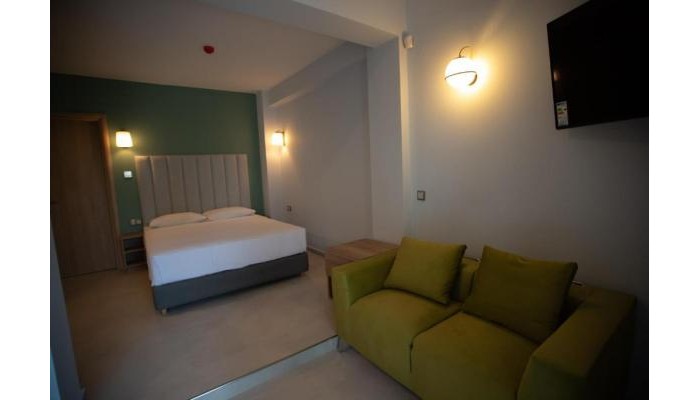 Hotel 8 Boutique Suites poza 2