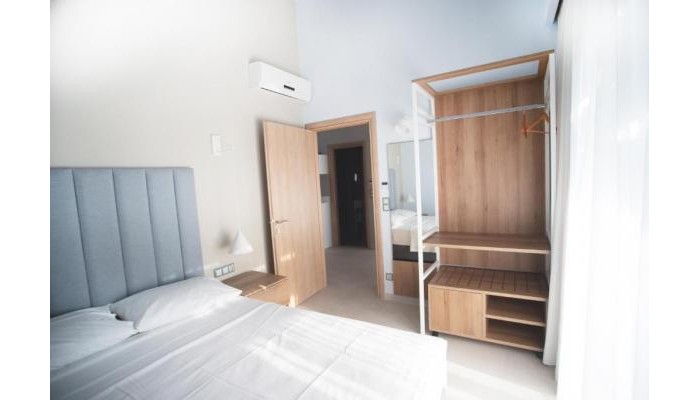 Hotel 8 Boutique Suites poza 4