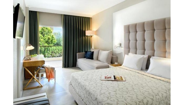 Hotel Portes Palace poza 3